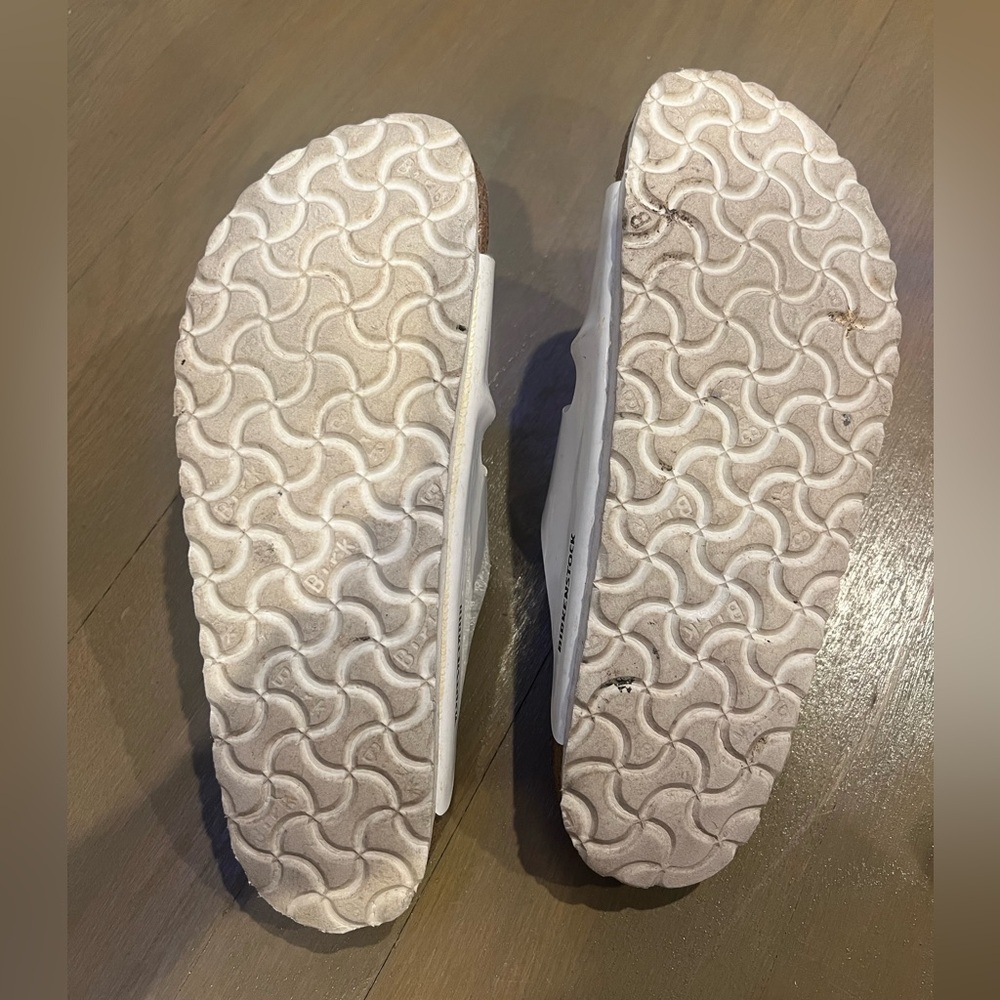Birkenstock Women's White Sandals - Picture 3 of 4